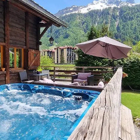 Falcon With Hot Tub * 霞慕尼