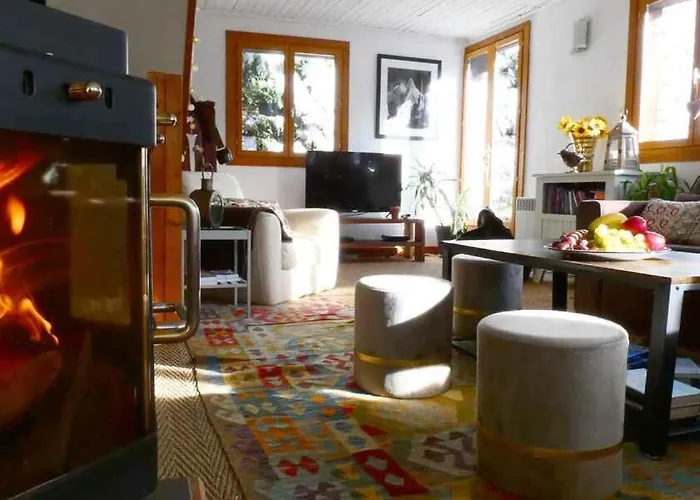 Falcon With Hot Tub Chamonix